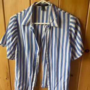 Forever 21 Open back, button down tee